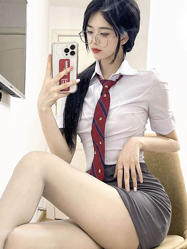 网络收集众多小美女流出唯美图集18