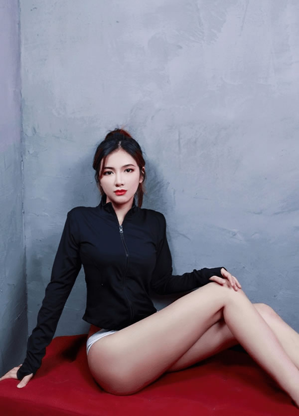 摄影师抖叔镜头下的美女模特福利写真